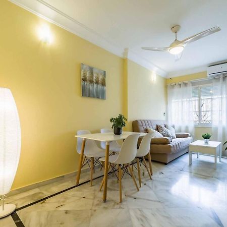 Cyv Centrally Located 1 Bed 1 Bath Near The Beach ฟูเอนฮิโรลา ภายนอก รูปภาพ